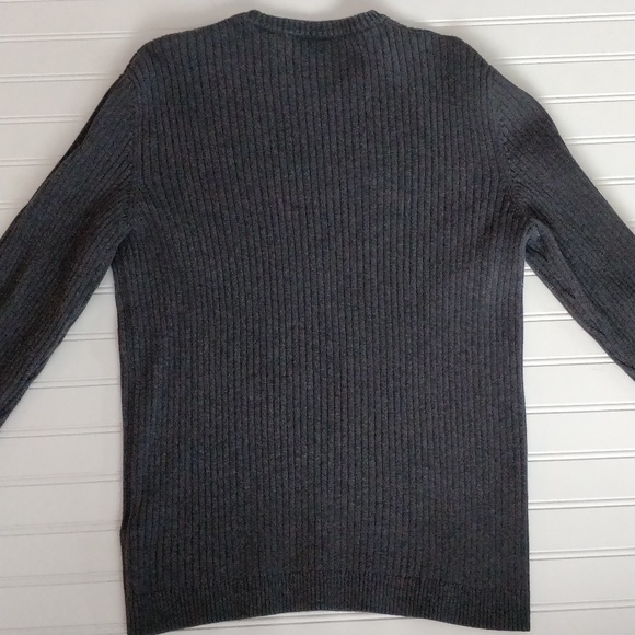 Like new DKNY Jeans men's charcoal sweater - Picture 3 of 5